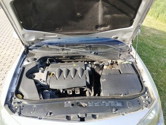 Renault Laguna 1,6 16V R.V. 2006 82 kW - 10