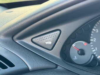 Ford Focus 1.8 16v 2004 - 10