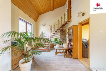 Prodej rodinného domu 370 m2 Borská, Dalovice - 10