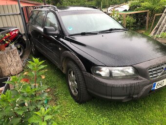 Prodám Volvo XC70 2.5t 147kW 4x4, Tažné 1800kg - 10