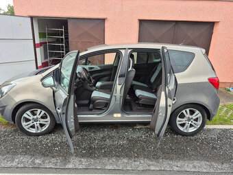 Opel Meriva 1.4 Turbo 103 kW, výbava Inovation - 10