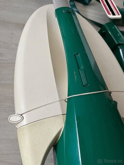 Výkonný vysavač Vorwerk Kobold 130 - 10