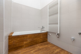 Prodej RD se třemi byty 2+1, Letovice - 3x2+1 - 10