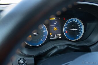 Subaru XV 2.0i e-Boxer MHEV automat 4x4 - 10