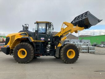 LiuGong 877H demo - 10