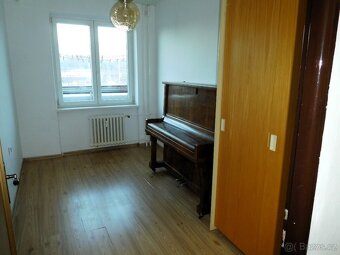 Pronájem byt 3+1 s balkónem k Frýdlant n./O. ul.Hlavní - 10