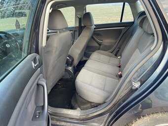 Volkswagen Golf kombi 1,9TDI 77 kW, rok 2009 - 10