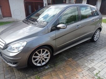Mercedes B 200 CDI - 10