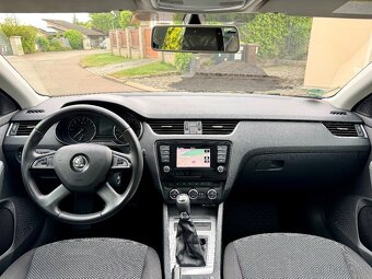 Škoda Octavia Combi III 2.0 TDI 110KW - 10