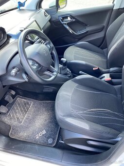 PEUGEOT 208 1.2 BENZÍN 2012 BÍLÁ - 10