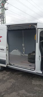 Prodám Ford Transit 2.2Tdci 74 kw R.2016 L2H2 NOVÁ STK - 10