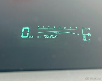 TOYOTA YARIS 1.0, r. 2009 – klimatizace, STK do 4/2026 - 10