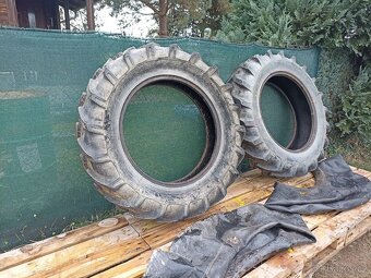 Zadní kompletní kola Zetor 9,5-32 + pneu 12,4-28 navíc - 10