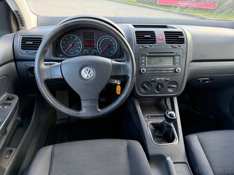 Volkswagen Golf V 1.6 16V FSI - 10