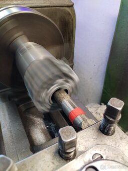 Soustruh zmm/3mm typ c11 točná délka 1500 - 10