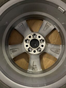 Orig zimni Mercedes C w205 s205 r17 225/50/17 99% - 10