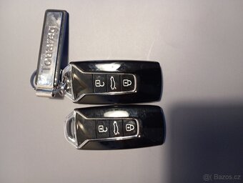 VW TOUAREG NOMÁD - 10