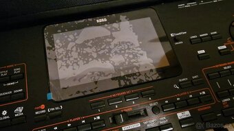 Korg PA4x 76 s reproduktorovým systémem - 10