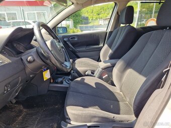 Renault Mégane 1.4i kombi rok 2004 nová STK - 10