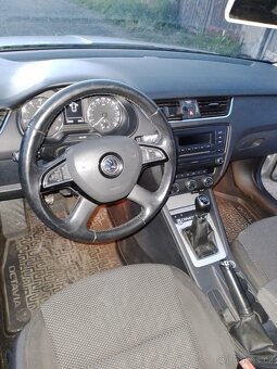Škoda Octavia 3; benzín, 1.8 TSI, 132 KW, tažné zařízení, - 10