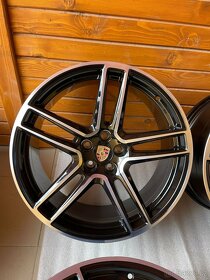 ORIG.PORSCHE MACAN TURBO 2020 FACELIFT R20 NOVE DISKY - 10