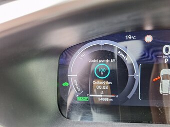 Toyota Corolla Cross, 2.0 Hybrid, Business - 10