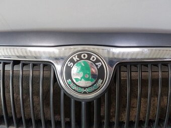 Přední maska Fabia I facelift, tm. šedá met. 9153 - 10