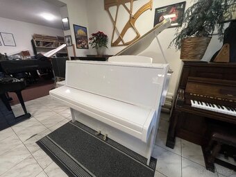 STEINWAY & SONS mod. Z 114 se zárukou 5 let, doprava zdarma - 10