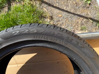 Letní pneu 225/45/17 Pirelli Cinturato P7 - 10