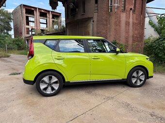 Kia soul ev - 10