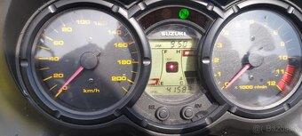 Suzuki V-Strom 650 DL - 10