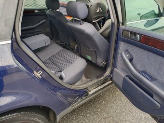 Audi A6 Avant 2.5 TDi manuál - 10