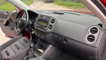 Volkswagen Tiguan 2.0TDI 103Kw 4motion - 10