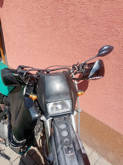 Kawasaki 650 - 10