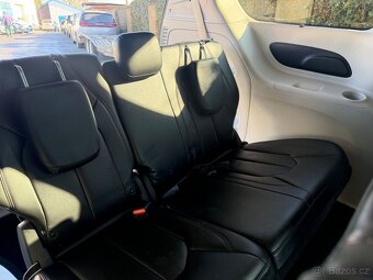 Chrysler Pacifica 3,6 Touring L DVD 2018 - 10