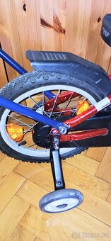 Dĕtské kolo 16, PELL'S - 10