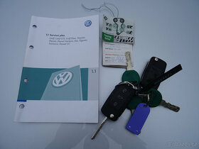 Volkswagen Golf 1.4i,16V,1majČR,serv.kn,klima - 10