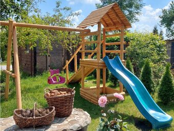 Dětské hřiště věž se skluzavkou a houpačkami s dovozem - 10