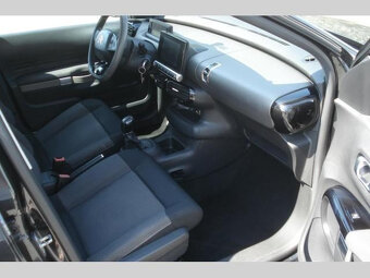 Citroën C4 Cactus 1.2 i NAVI 1. Majitel - 10