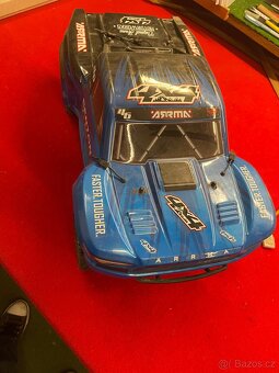 Arrma Senton +Arrma Granite - 10