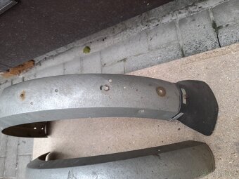 Blatníky Babetta 207, cena za oba 300,- - 10