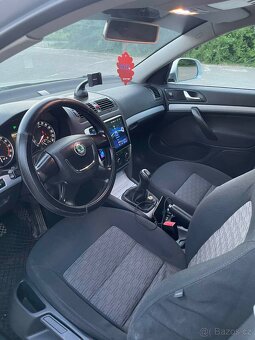 Octavia 1.6tdi 2012 - 10