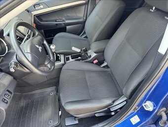 prodáme Mitsubishi Lancer 1.6 86kW 2015 93839km - 10