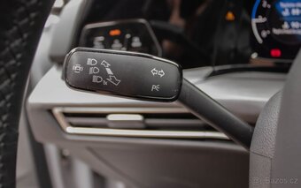 Volkswagen Golf 1.5 TSI ACT Style - 10