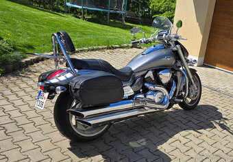 Suzuki Intruder M 1800 R - 10