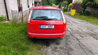 Ford Focus - 10