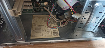 PC sestava Intel Pentium 4 - 10