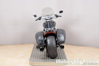 Harley-Davidson VRSCF V-Rod Muscle 2013 - 10