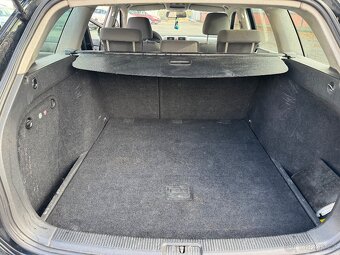 Volkswagen Golf V 1.9 TDi COMBI MODEL 2008 MOŽNO NA SPLÁTKY - 10