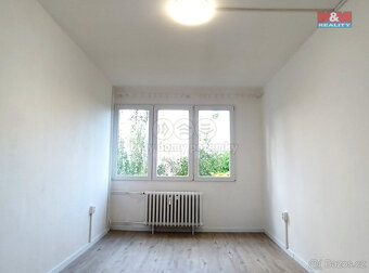 Pronájem bytu 3+1, 56 m², Pardubice, ul. Kosmonautů - 10